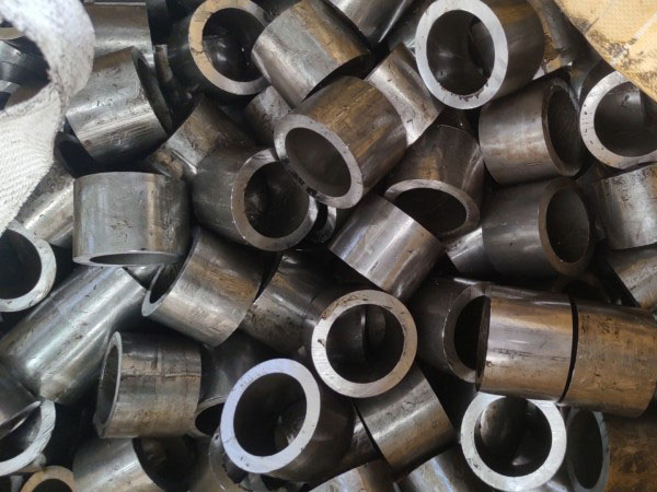 定结无缝钢管切割